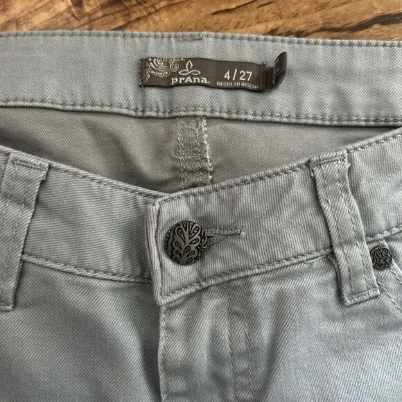 prAna Kayla Jean Women’s 4/27 Mid Rise Light Wash Blue Stretchy Denim Jeans EUC - Picture 4 of 6